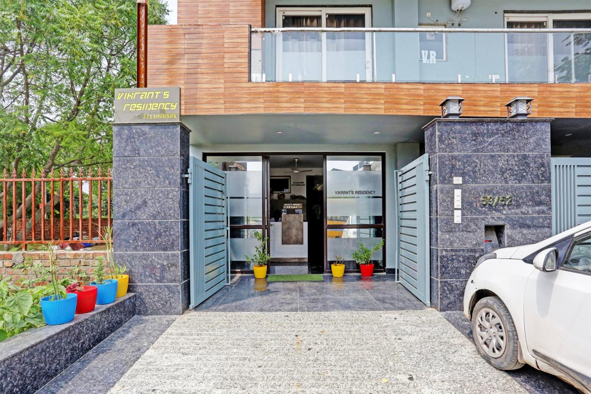 Hotel O Vikrant Residency Gurgaon Exteriör bild