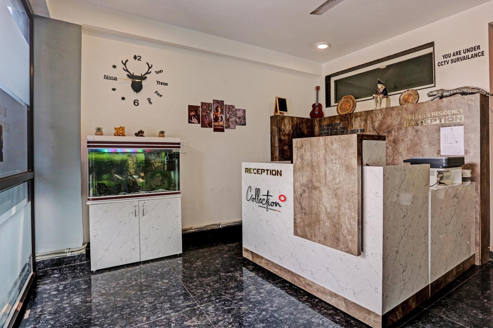 Hotel O Vikrant Residency Gurgaon Exteriör bild
